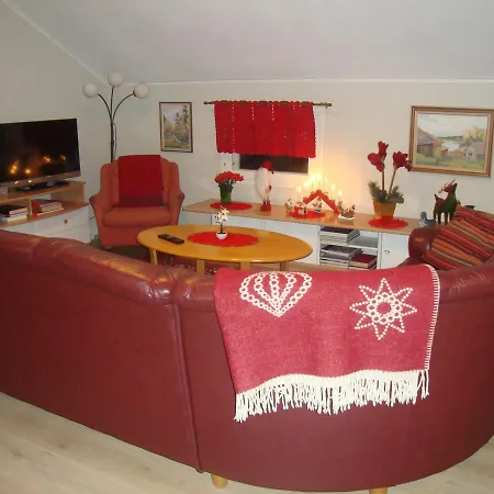 Loma-raiso Karvia